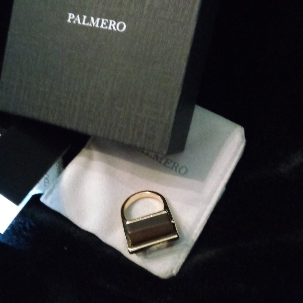 An exquisite modern piece, Palmero’s Omaira ring